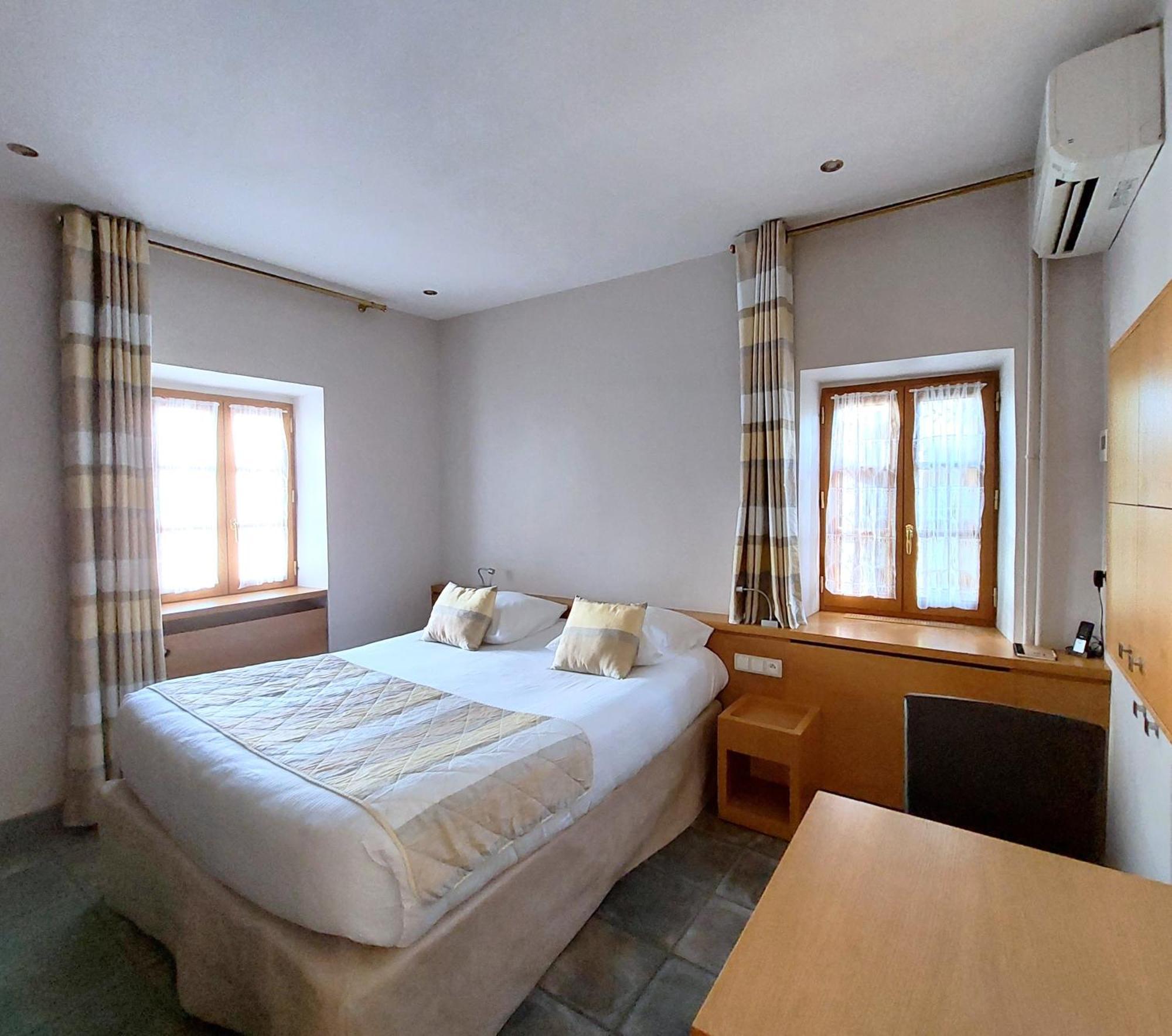 Chandolas Logis Auberge Les Murets Hotel Restaurant Spa מראה חיצוני תמונה