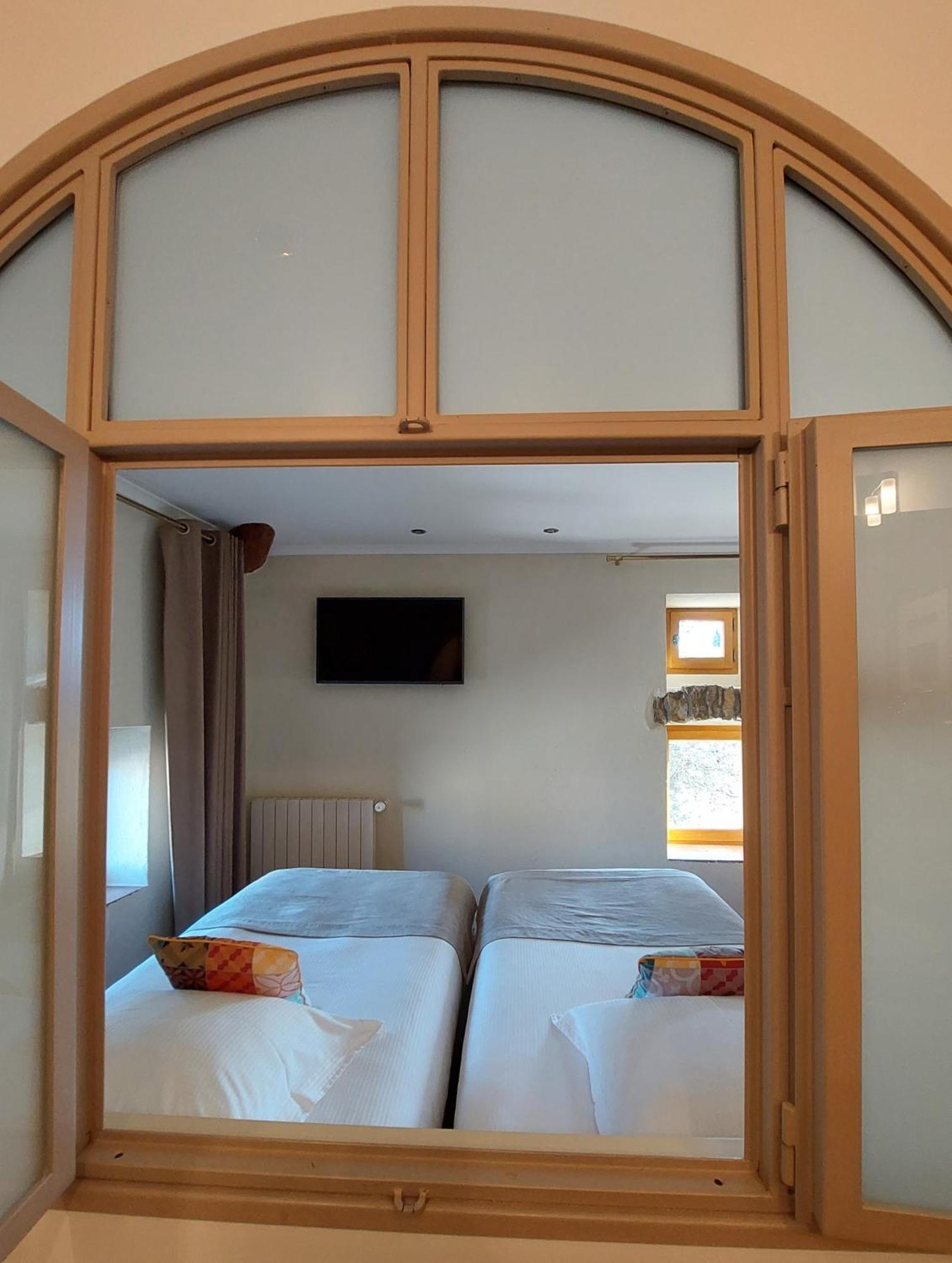 Chandolas Logis Auberge Les Murets Hotel Restaurant Spa מראה חיצוני תמונה