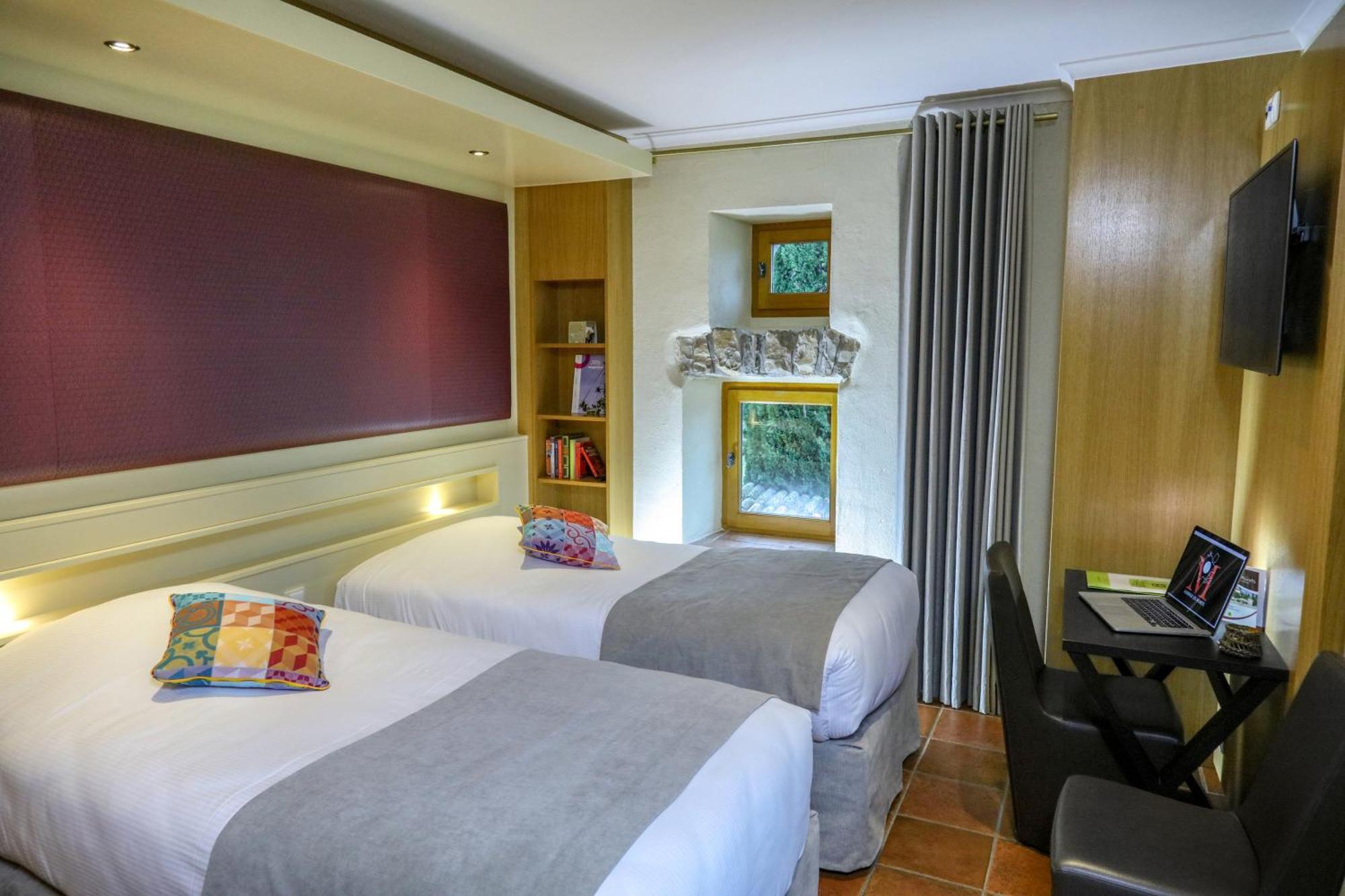 Chandolas Logis Auberge Les Murets Hotel Restaurant Spa מראה חיצוני תמונה